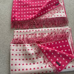 Foxford lambswool pink heart throw / rug