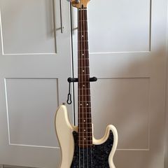 Fender Precision Bass MIM 2007