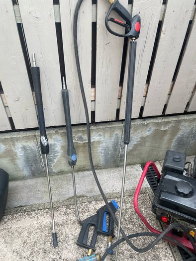 W112 Pressure washer