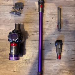 Dyson V8 Absolute