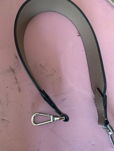 Boss handbag straps