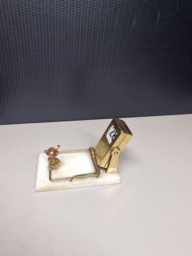 Vintage Desk Calendar  Mouse & Mousetrap Design