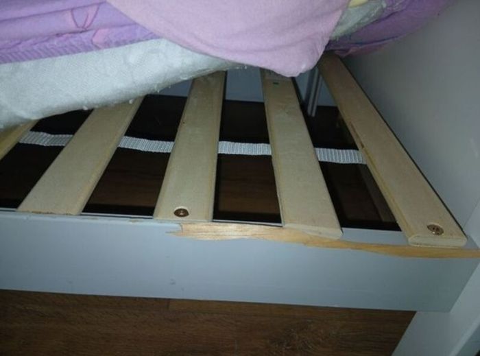 Cot bed