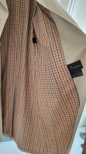 Vintage 1970's Dannimac trench coat Sz Fit 12 UK - See similar BURBERRY trench for 850 euro on Pre-Loved website