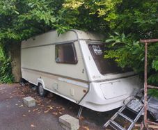 festival caravan