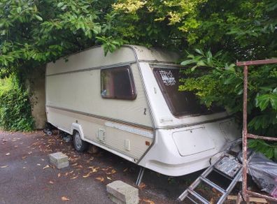 festival caravan