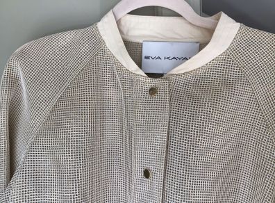 Eva Kayan Bomber
