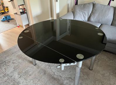 Kitchen table