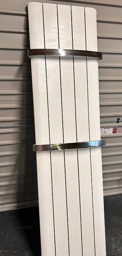 Vertical radiator
