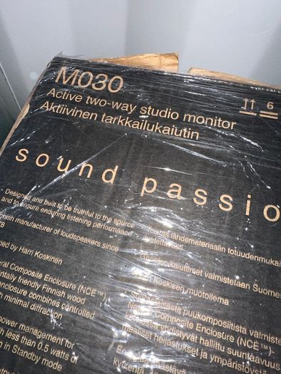 Genelec M030 5" Powered Nearfield Studio Monitor (Pair)