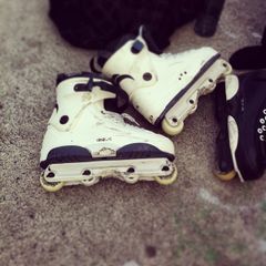 Aggressive Inline Skates (Razors Genesys 9.1)