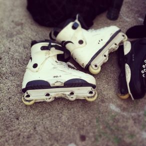 Aggressive Inline Skates (Razors Genesys 9.1)