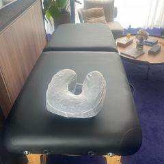 Massunda Massage Table