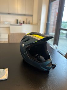 Bell Full Face MTB / Downhill Helmet - size L