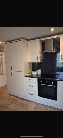 Full kitchen for collection