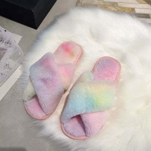 Crossover Slippers
