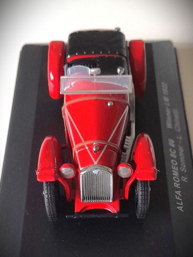 Diecast Model Le Mans Winning Alfa Romeo 8C 2300 Le Mans 1932 1st - IXO 1:43