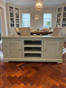TV Console