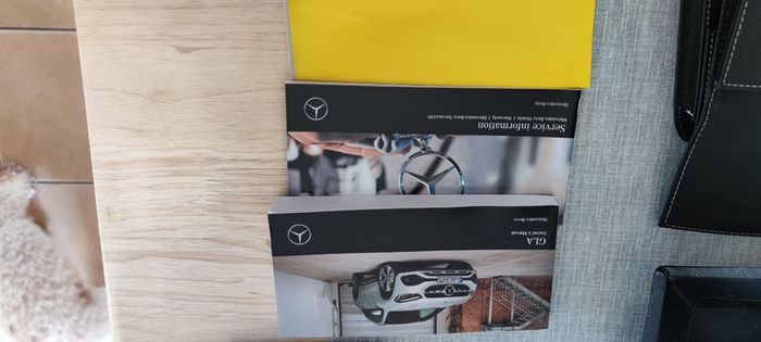Car handbooks Mercedes handbooks