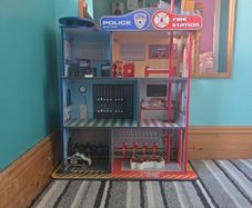 Toy Fire and Police station