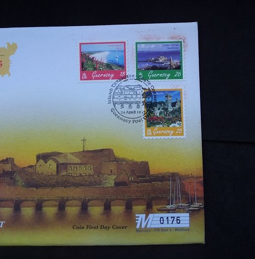 1997 Guernsey 5 Pound Coin and Stamp Cover - Limited Edition Mercury PNC ( 0176 )