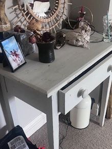 Small dressing table