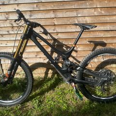 Specialized Demo 8 Carbon