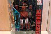 Transformers War for Cybertron: Earthrise Thrust 6.5'' Exclusive