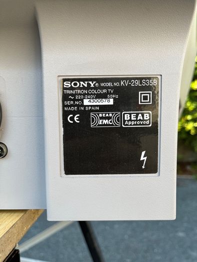 Sony Trinitron CRT Retro Gaming 4:3