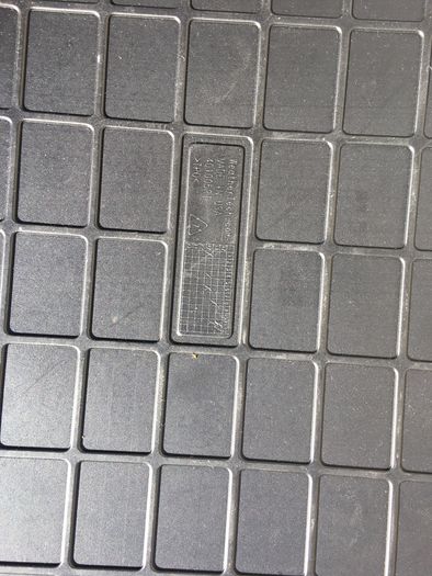 BMW G30 5 series boot liner