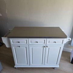 kitchen island on wheels