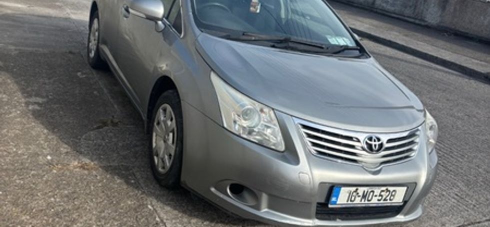 2010 Toyota Avensis
