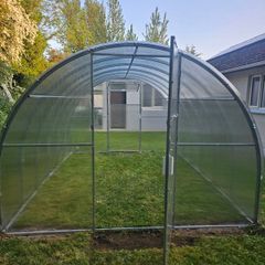 Classic Polycarbonate Greenhouses