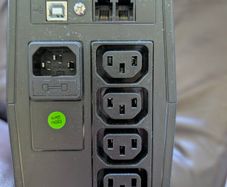 UPS V7 600VA Desktop Line Interactive UPS 230V