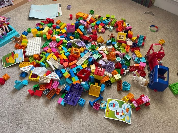Duplo Lego train and loads more