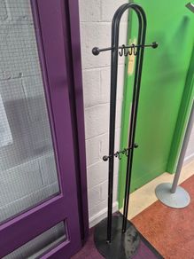 Coat stand