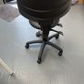 Beauticians chair Image 4