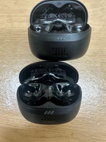 JBL Tune Beam 2 / 2x charging cases