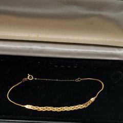 18 ct  yellow gold bracelet