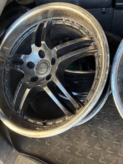 Alloy wheels