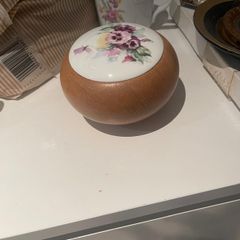 Vintage wooden trinket box with Pansy flower design on lid