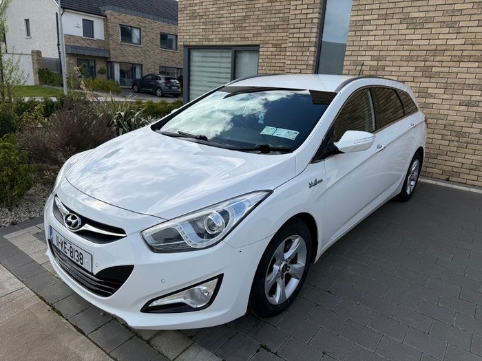 2011 Hyundai i40
