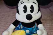 Disney Store - Vintage style Minnie mouse plush