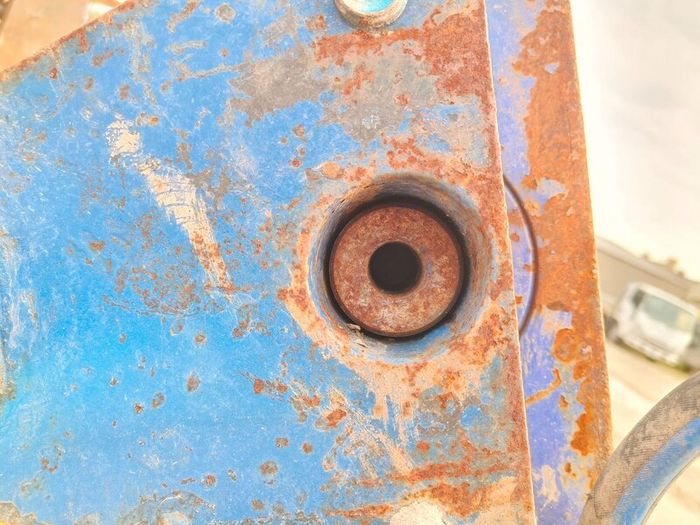 Hydraulic Track Pin Press