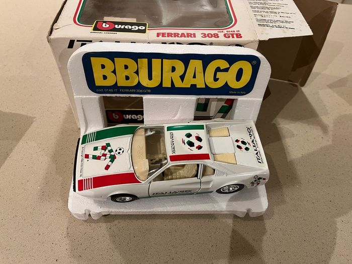 Ferrari 308 Collection 1/24 Burago