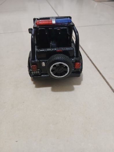 Police Jeep Toy Car - 1:32 Die-Cast Metal