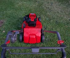 Husqvarna lawnmower LC353V