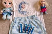 Disney Frozen Bundle