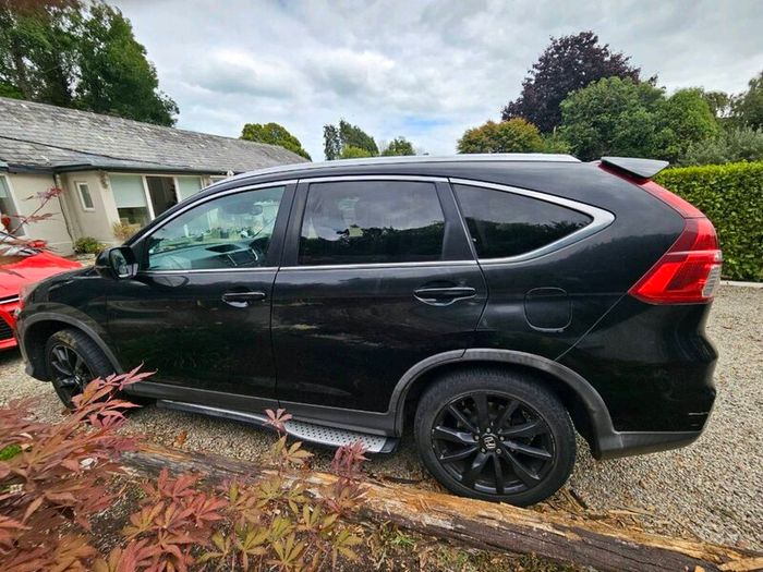 Honda CRV Black Edition Leather 4wd