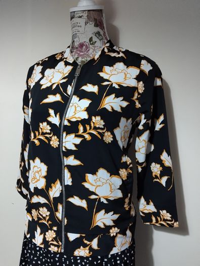 River Island Floral print Jacket, New With Tags